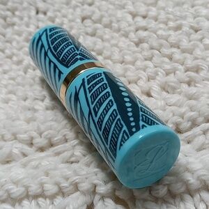 Estee Lauder Long Lasting 16 Pure Color Candy Shimmer Cool Tone Pink Lipstick